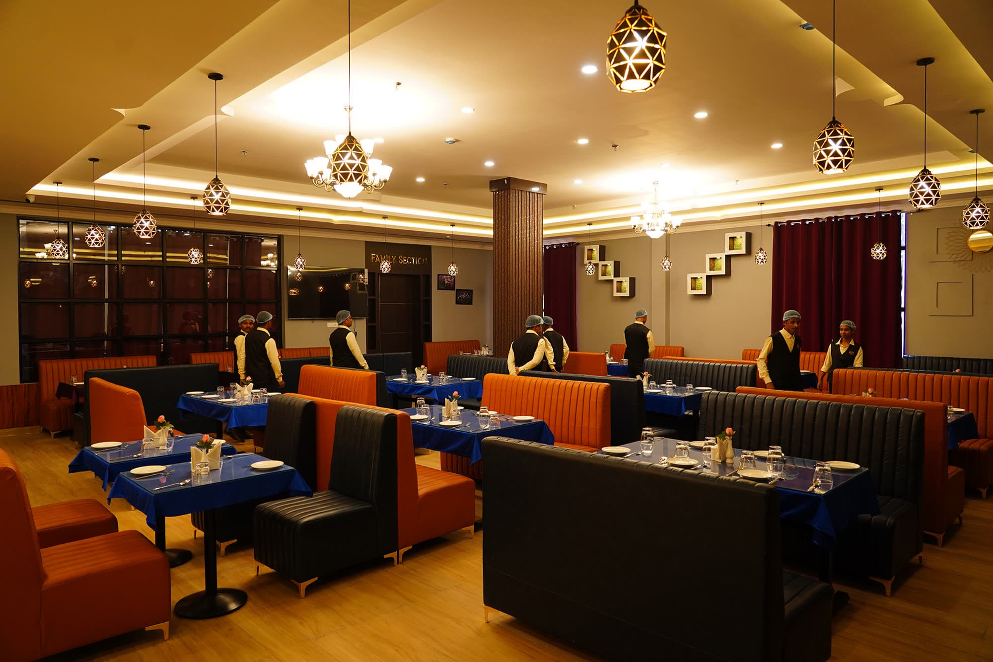 The Royal Platter lounge