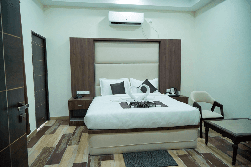 Suite Room